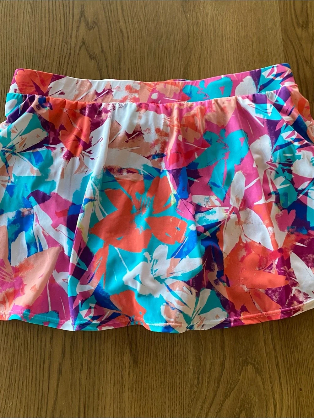 Talbots x Miraclesuit Vibrant Coral, Teal & Pink Floral Swim Skort 16